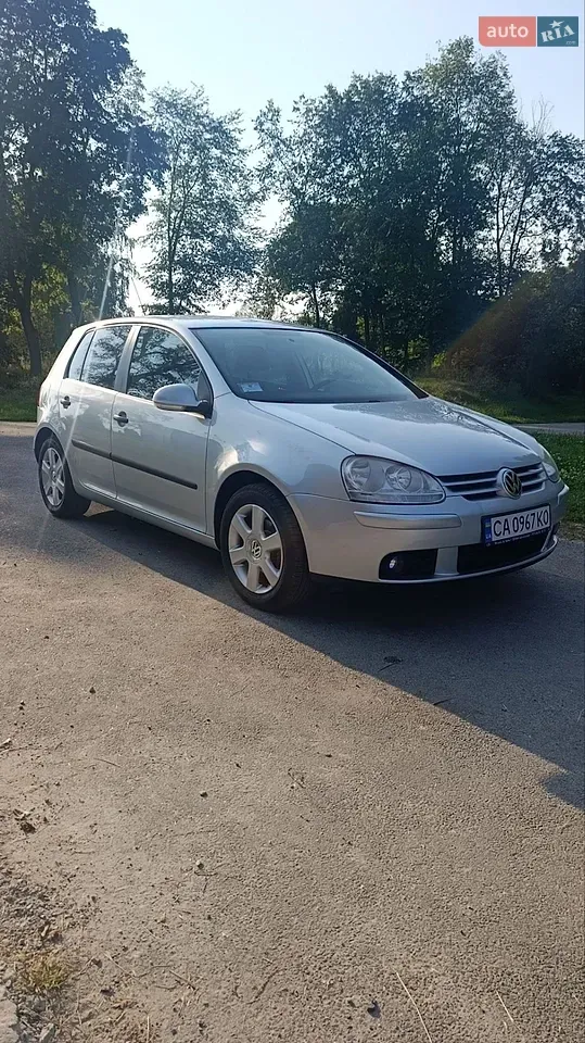 Volkswagen Golf 2006 photo 2