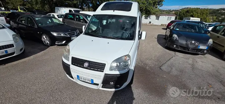 Fiat Doblò 2009 photo 2