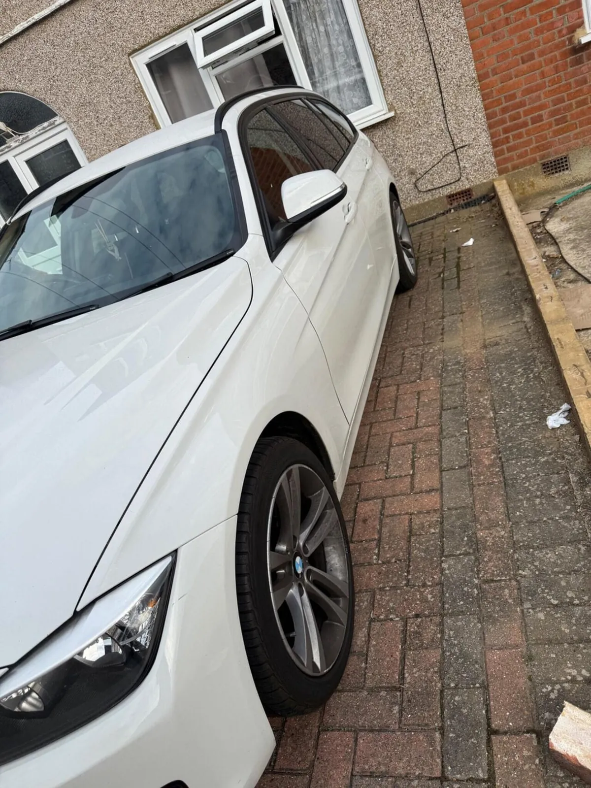 BMW 3 Series 2014 photo 3