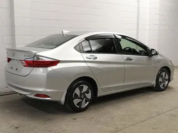 Honda Grace 2014 photo 3