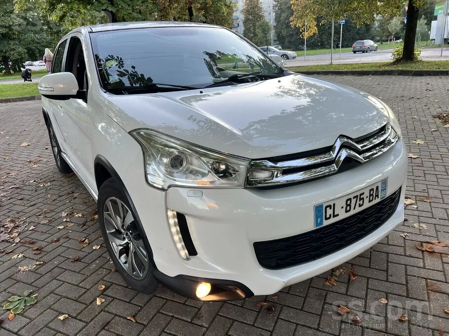 Citroen C4 Aircross 2012 photo 3