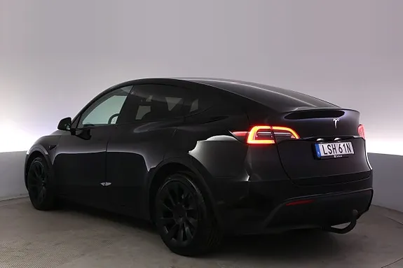 Tesla Model Y 2022 photo 4