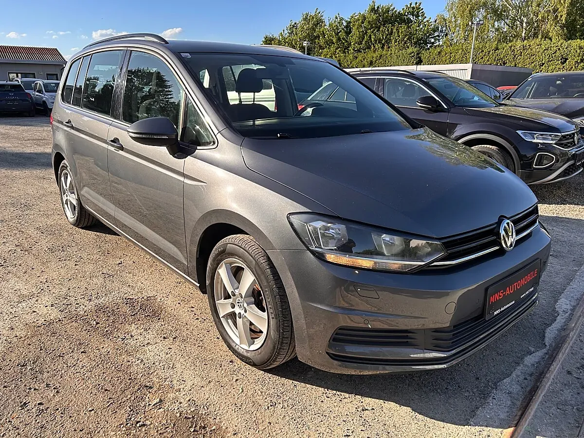 Volkswagen Touran 2016 photo 3