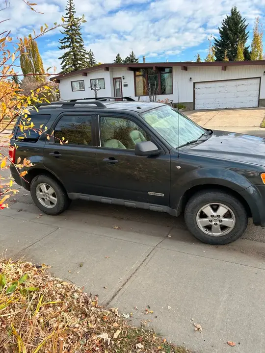 Ford Escape 2008 photo 3