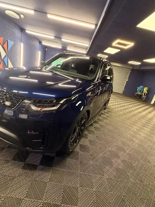 Land Rover Discovery 2020 photo 3