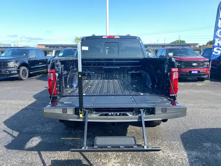 Ford F-150 2026 photo 5