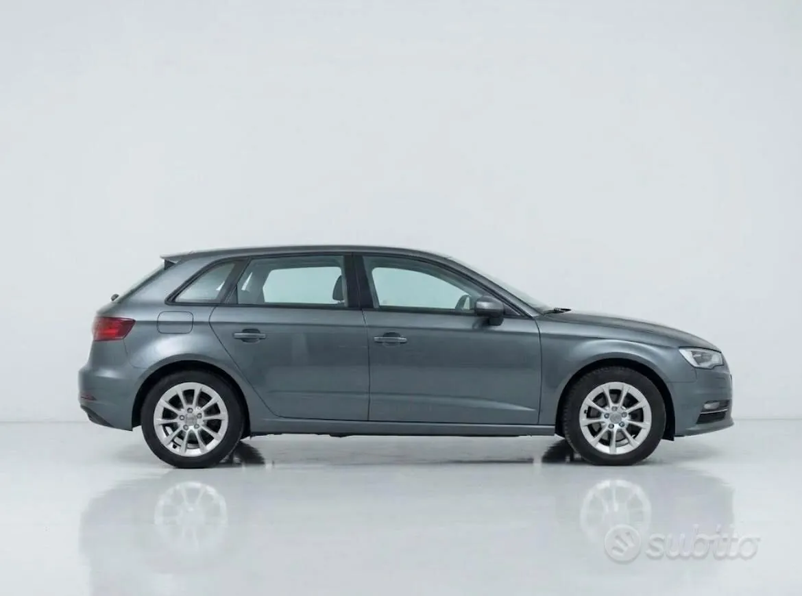 Audi A3 2013 photo 2