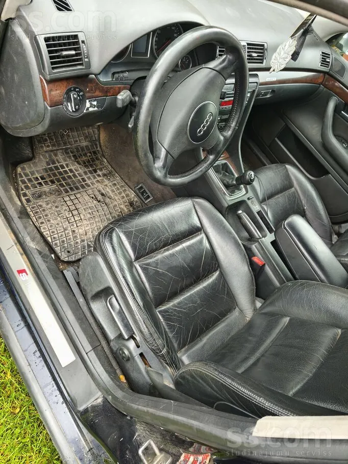 Audi A4 2002 photo 5