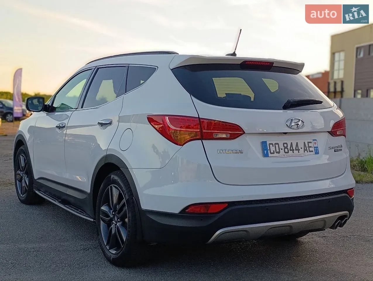 Hyundai Santa Fe 2013 photo 2
