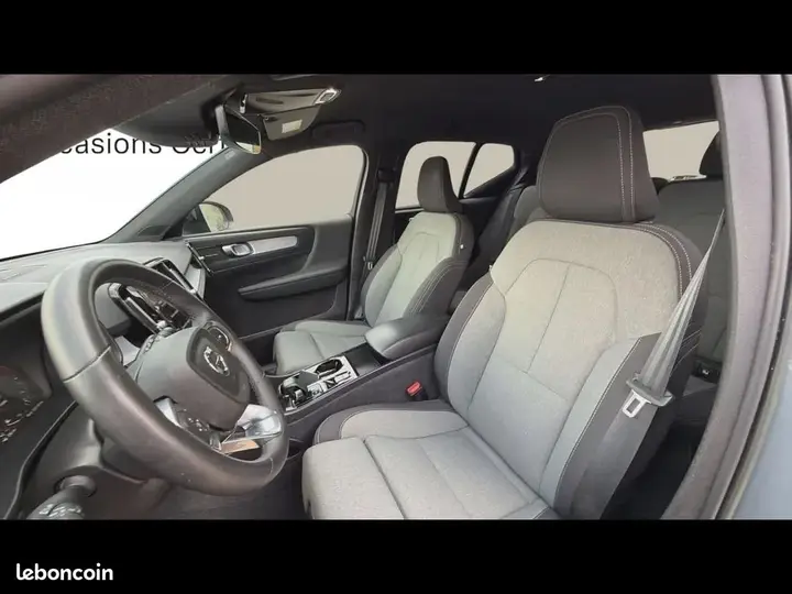 Volvo Xc40 2023 photo 5