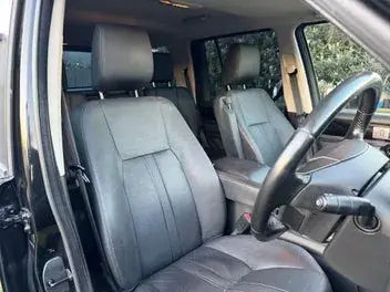 Land Rover Discovery 2010 photo 5