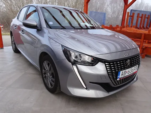 Peugeot 208 2021 photo 2