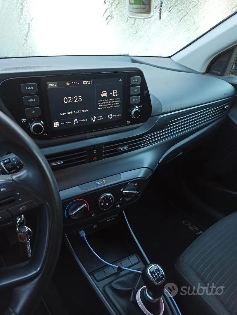 Hyundai I20 2021 photo 2