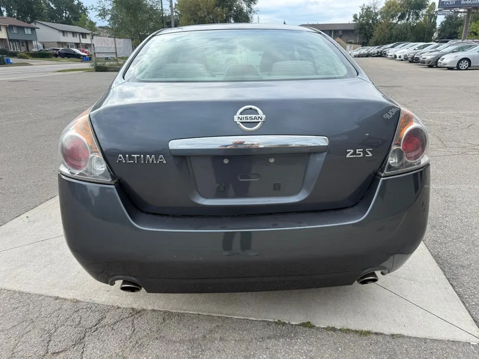 Nissan Altima 2008 photo 4