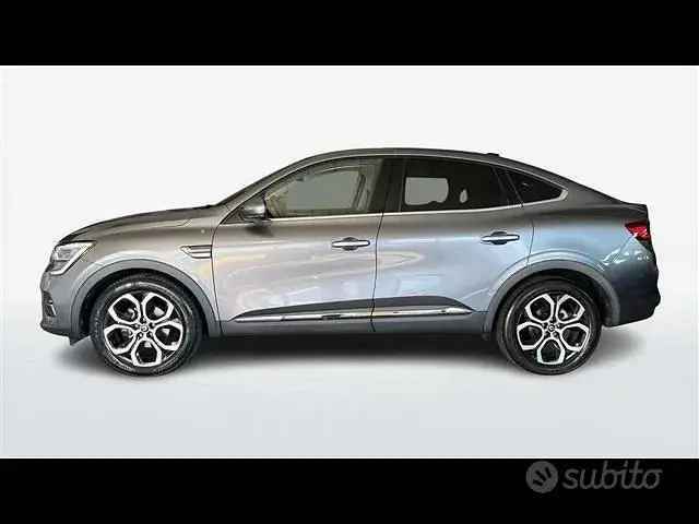 Renault Arkana 2023 photo 2