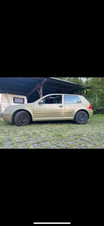 Volkswagen Golf 4