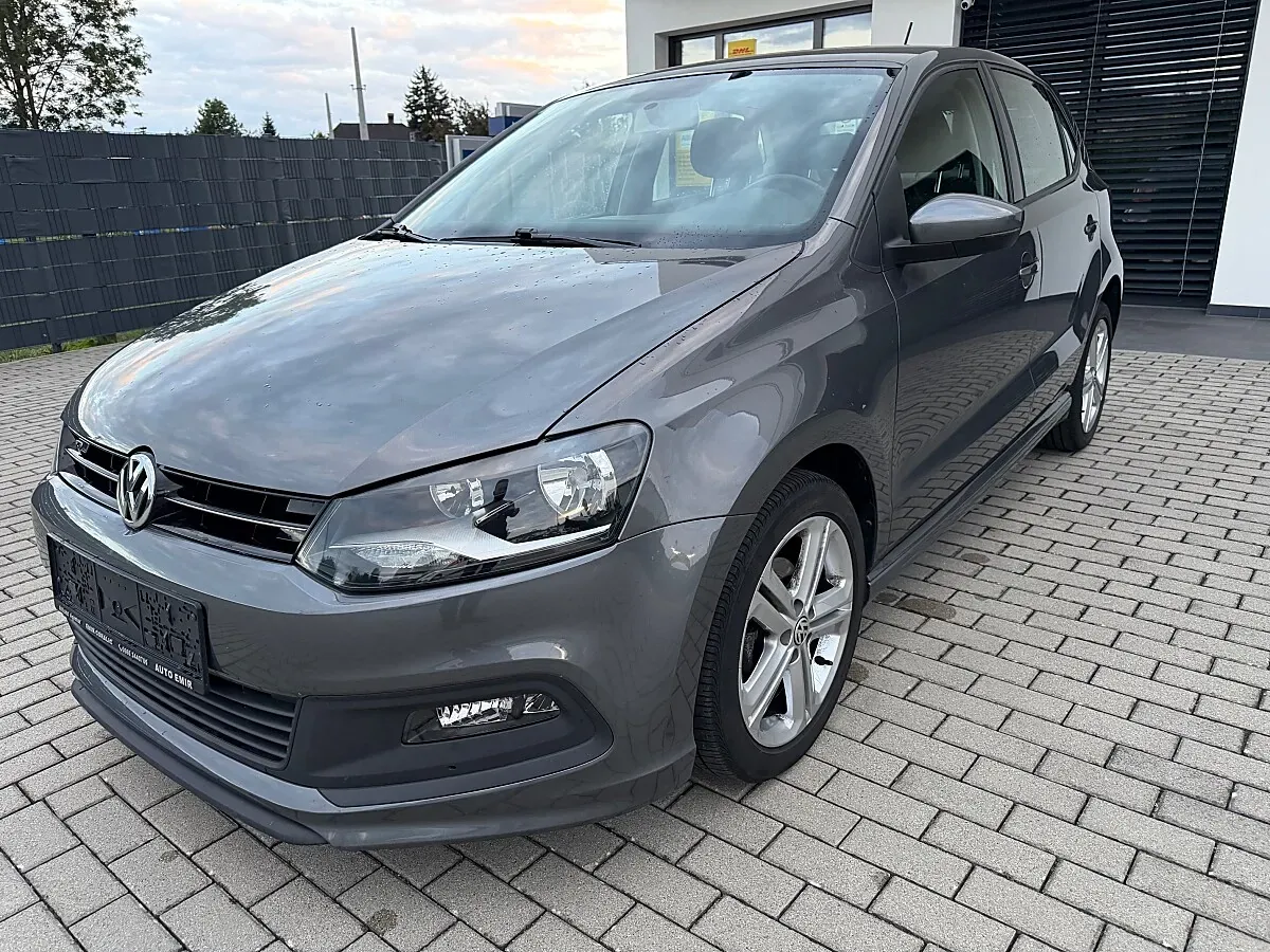 Volkswagen Polo 2013 photo 2