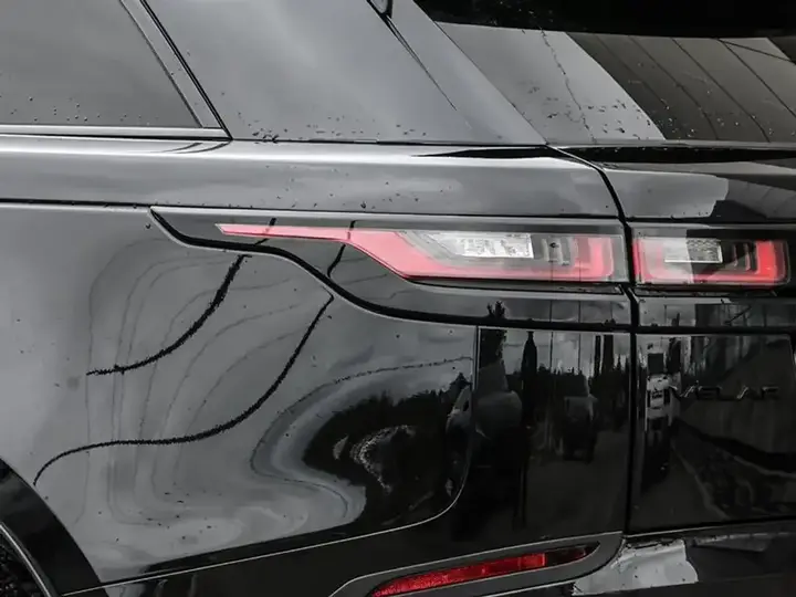 Land Rover Range Rover Velar 2023 photo 5