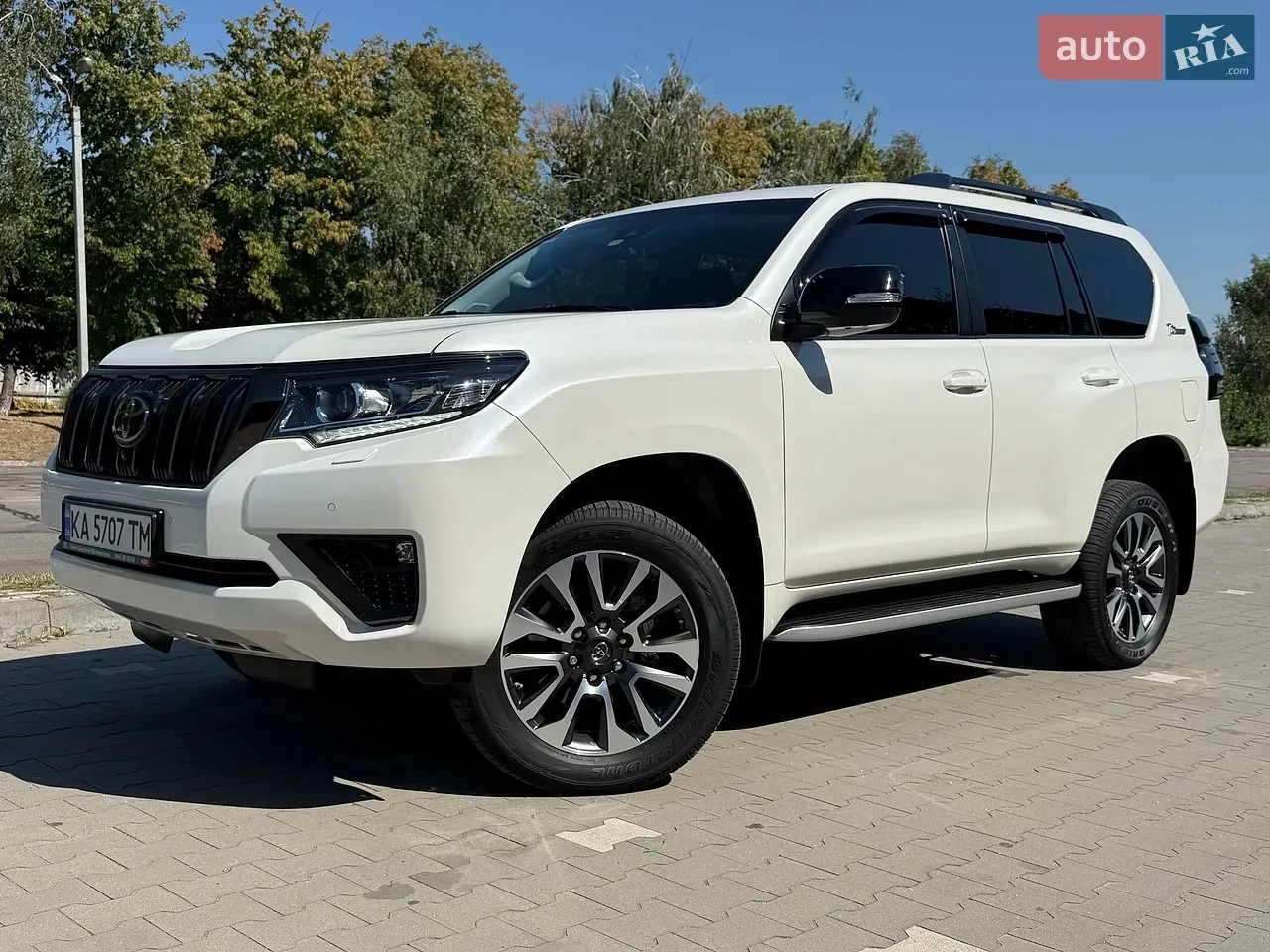 Toyota Land Cruiser Prado 2021 photo 3