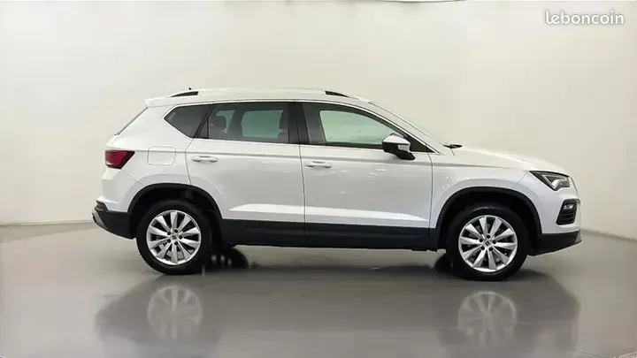 Seat Ateca 2023 photo 4