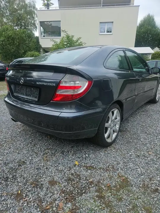 Mercedes-Benz C-Class 2008 photo 3