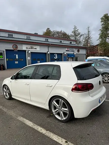 Volkswagen Golf 6 2012 photo 3