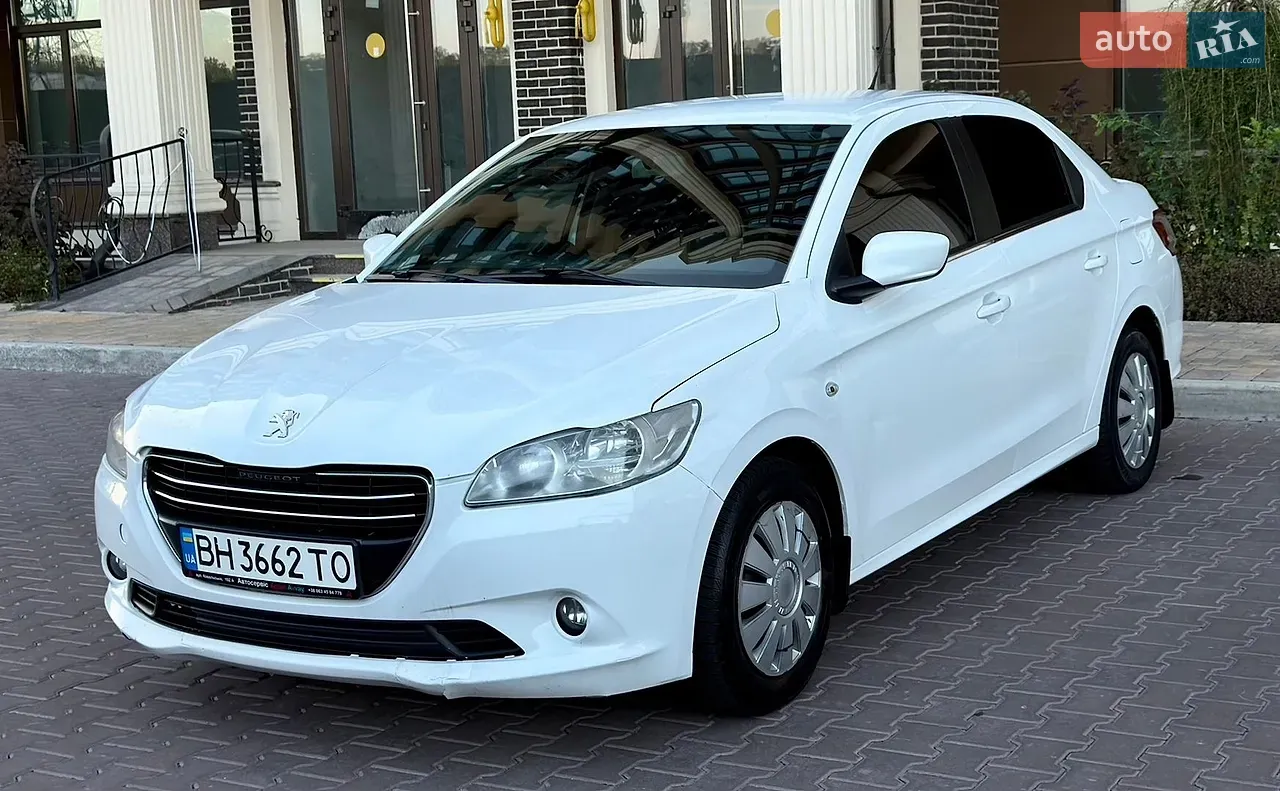 Peugeot 301 2013 photo 3