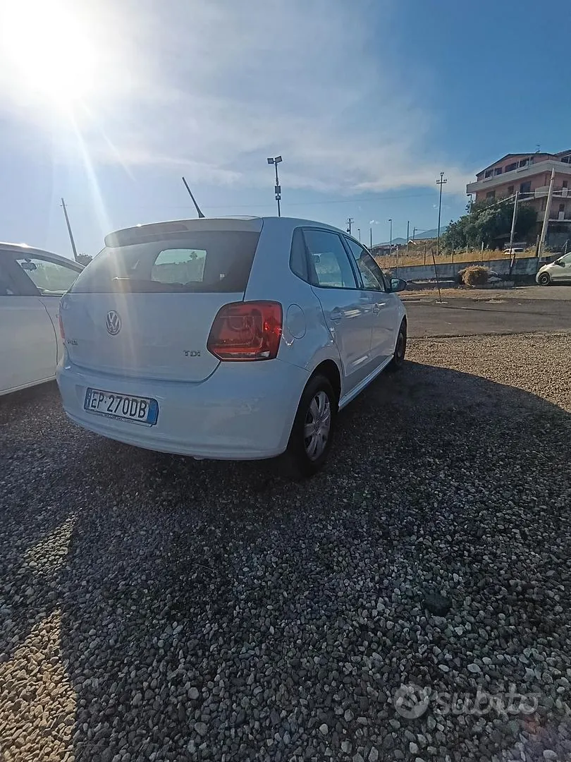 Volkswagen Polo 2013 photo 3