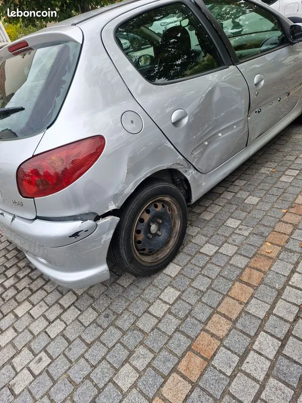 Peugeot 206 2005 photo 3
