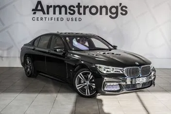 BMW 740E 2018 photo 2