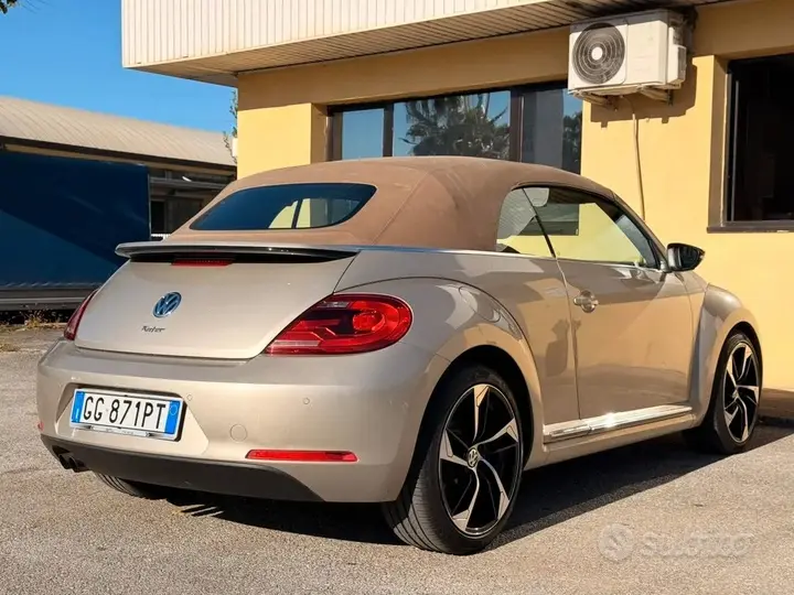 Volkswagen Maggiolino 2013 photo 5