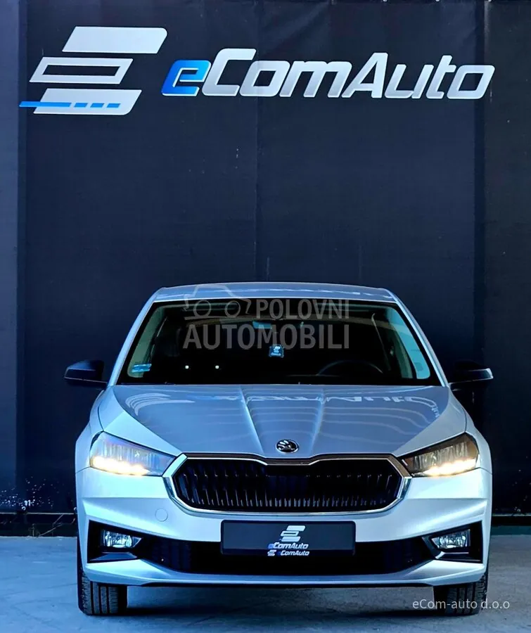 Skoda Fabia 2022 photo 3