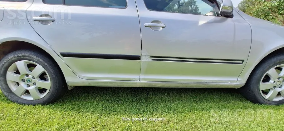 Skoda Octavia 2008 photo 3