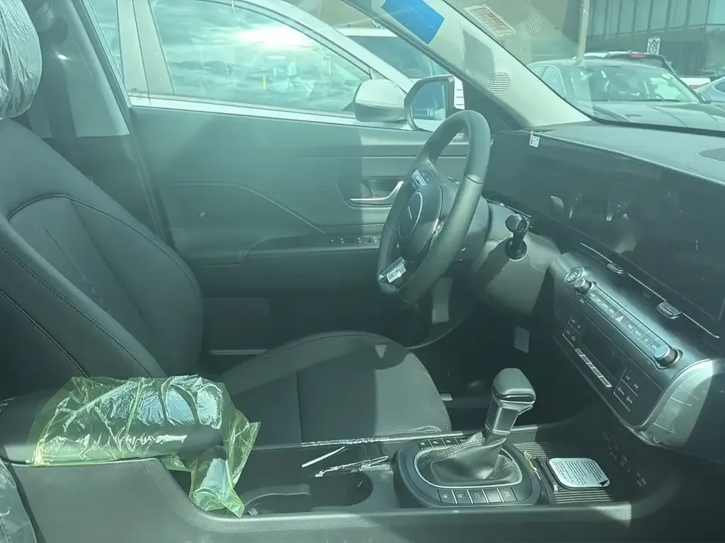 Hyundai Kona 2027 photo 4