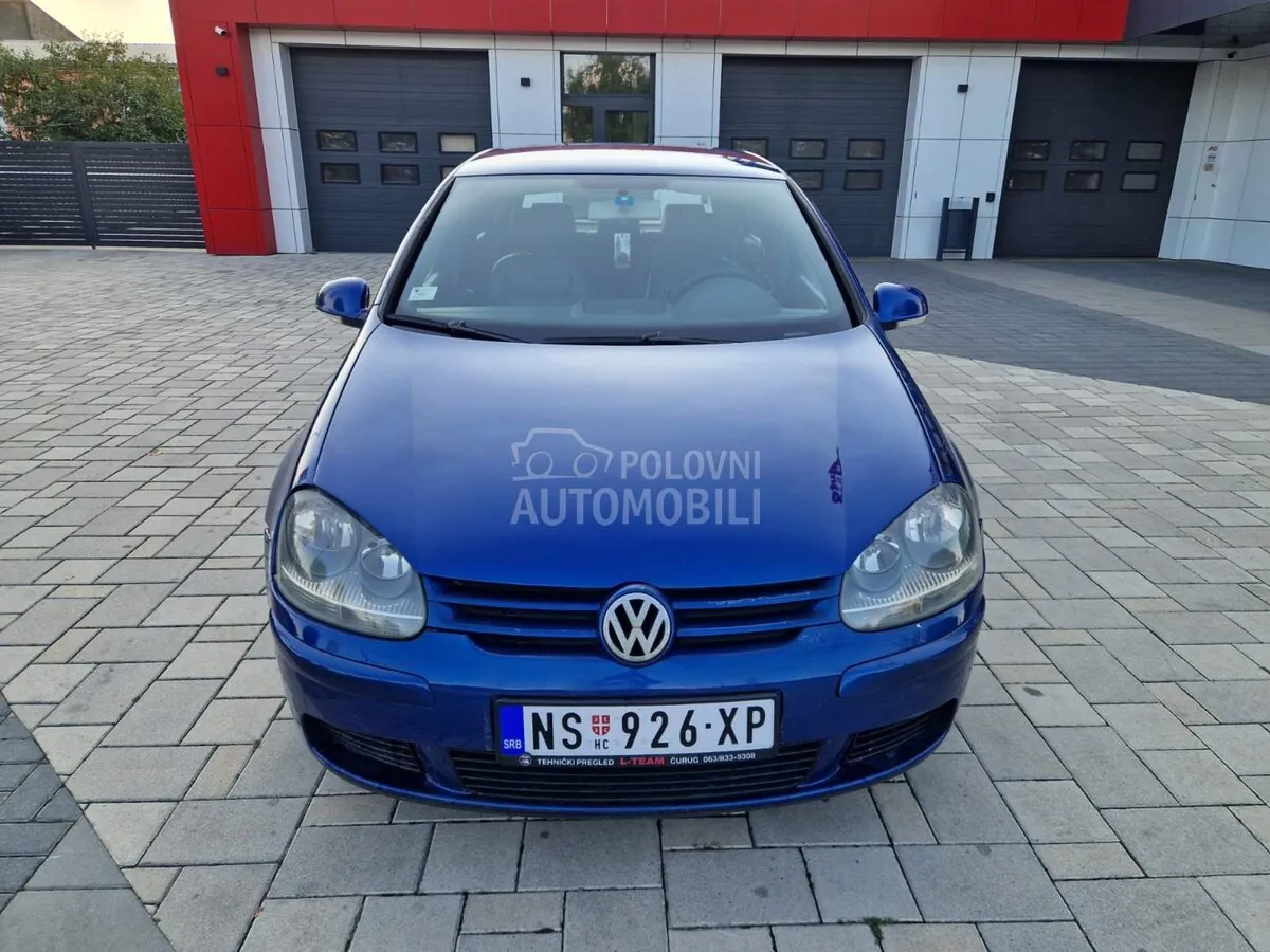 Volkswagen Golf 5 2004 photo 2