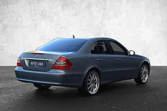 Mercedes-Benz E 200 D 2007 photo 3