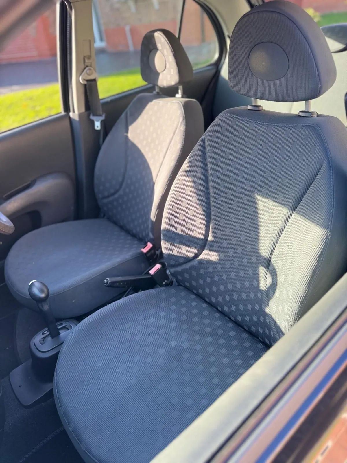 Nissan Micra 2005 photo 5