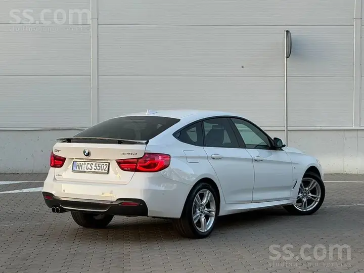 BMW 320D 2017 photo 2