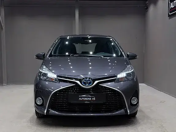 Toyota Yaris 2017 photo 3