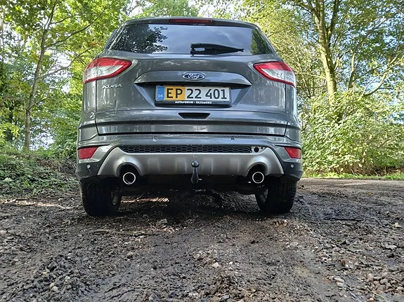 Ford Kuga 2014 photo 2