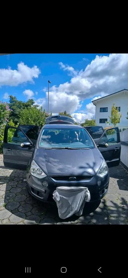 Ford S-Max