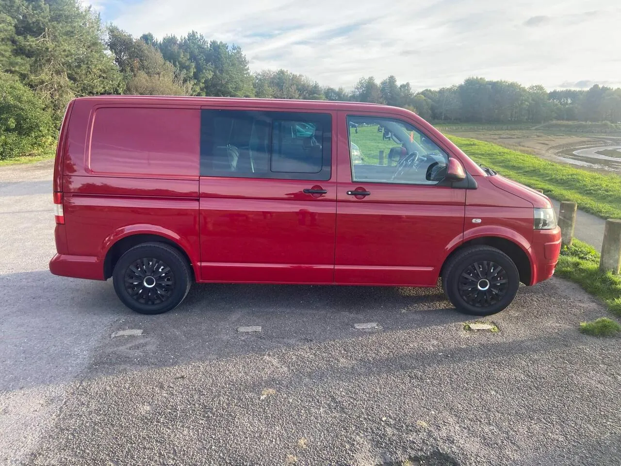 Volkswagen Transporter 2013 photo 2