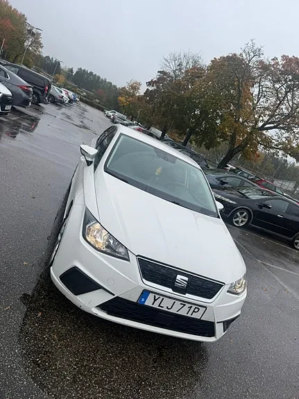 Seat Ibiza 2019 photo 2