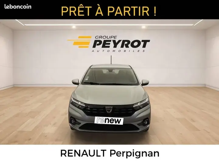 Dacia Sandero 2022 photo 2