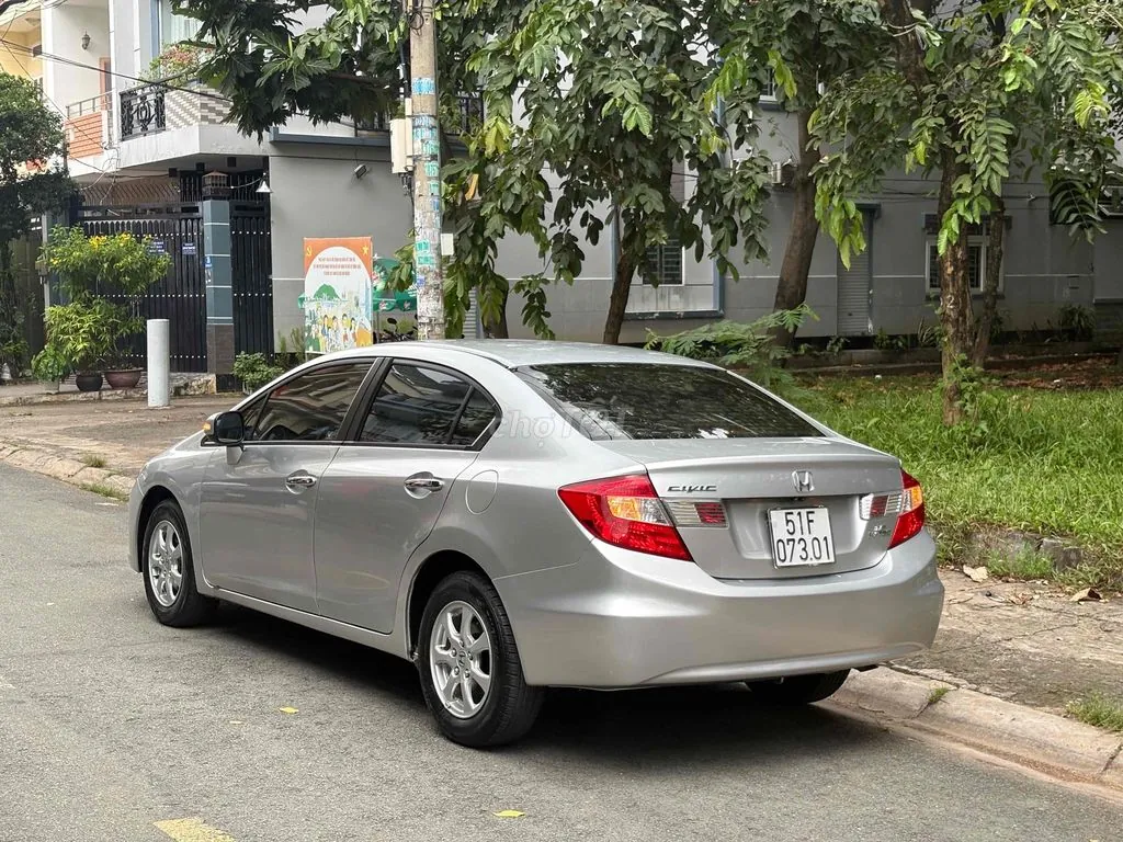 Honda Civic 2015 photo 5