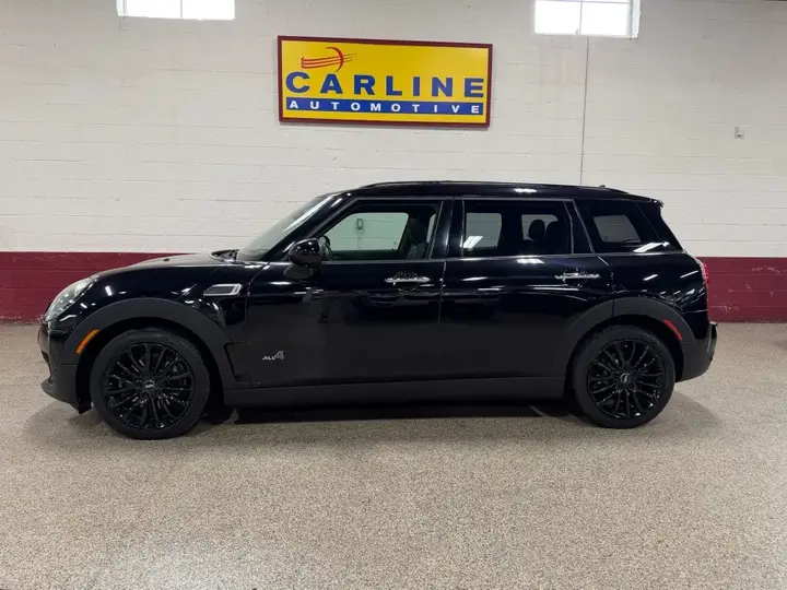 Mini Cooper Clubman 2017 photo 2