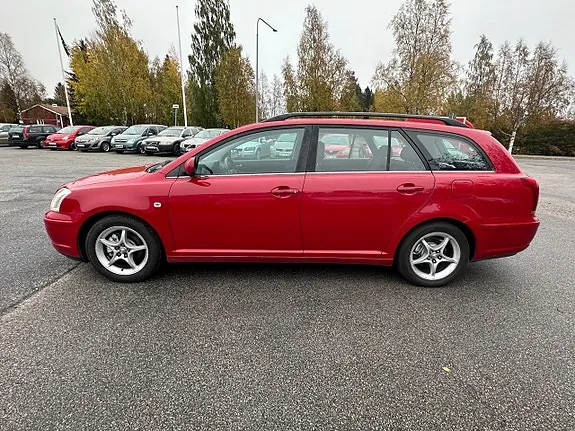 Toyota Avensis 2004 photo 3