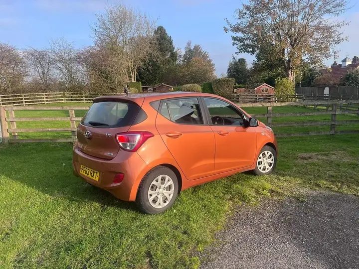 Hyundai I10