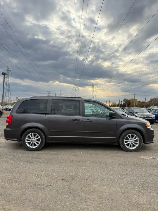 Dodge Grand Caravan 2016 photo 4