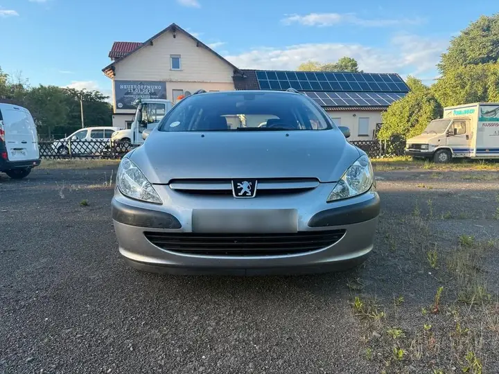 Peugeot 307